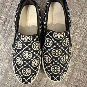 TORY BURCH slip on sneaker